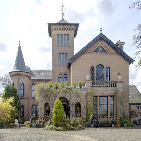 The Retreat Castle Bed & Breakfast Bonnyrigg Екстериор снимка